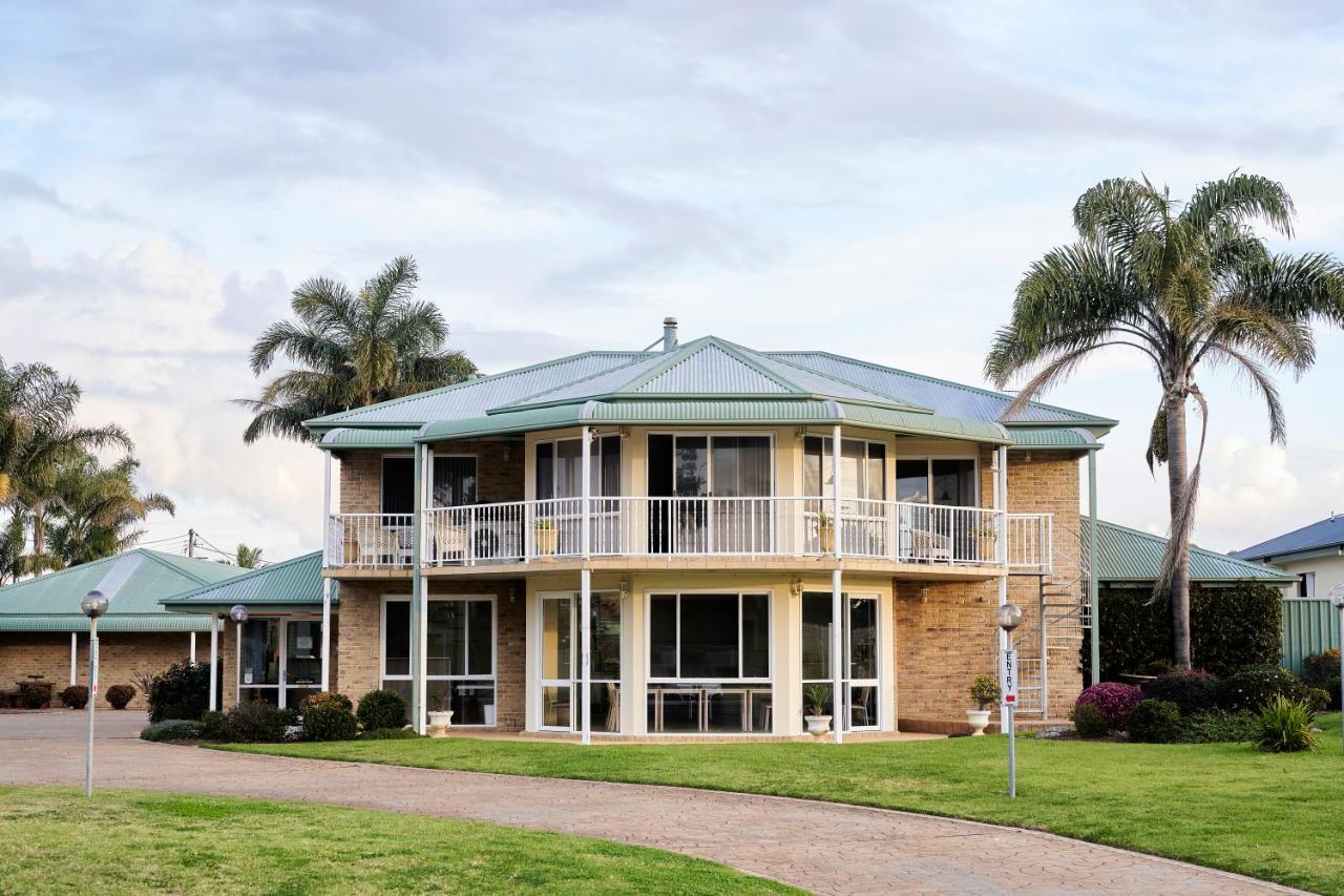 Harbourview House Motel Бермагуи Екстериор снимка