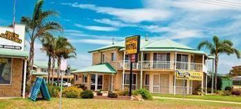Harbourview House Motel Бермагуи Екстериор снимка